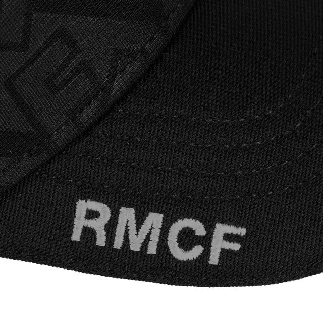 Gorra Negra Detalle Escudo Real Madrid